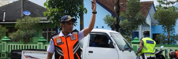 Operasi Pemeriksaan Persyaratan Teknis dan Laik Jalan