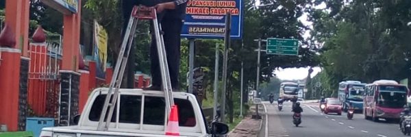 Patroli Rutin Dishub Kota salatiga, Tim Patroli Perbaiki Rambu Roboh