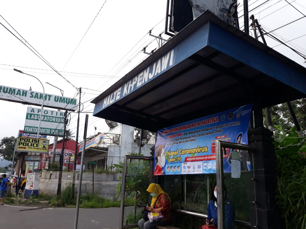 Upaya pencegahan penularan Covid-19 pada pengguna transportasi umum.