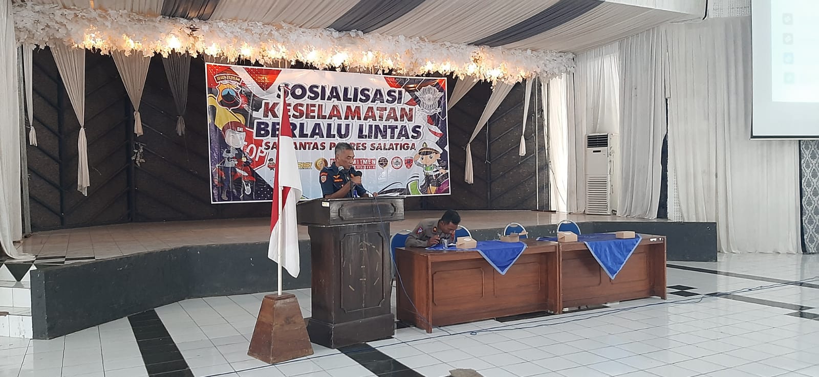 WORKSHOP SISTEM PENANGGULANGAN GAWAT DARURAT TERPADU DAN SOSIALISASI KESELAMATAN BERLALU LINTAS