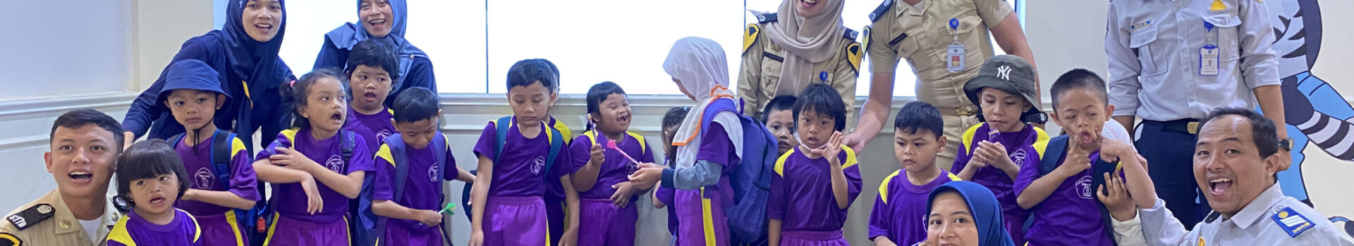 SI DOL SLAMET (SINAU LAN DOLAN BARENG KESELAMATAN BERLALU LINTAS) STK ABK RUMAH PINTAR
