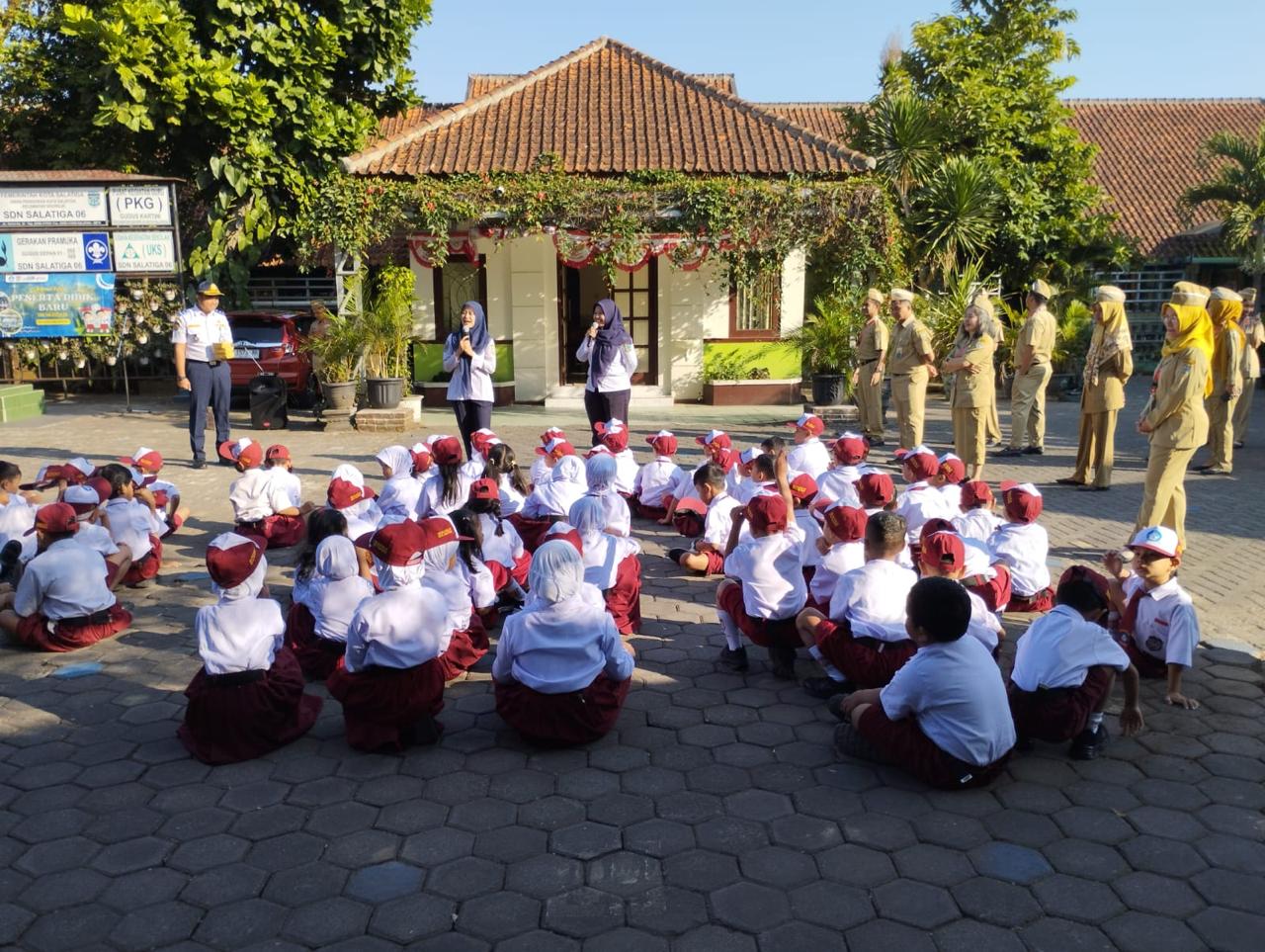 SOSIALISASI PELICAN CROSSING SD N 06 SALATIGA