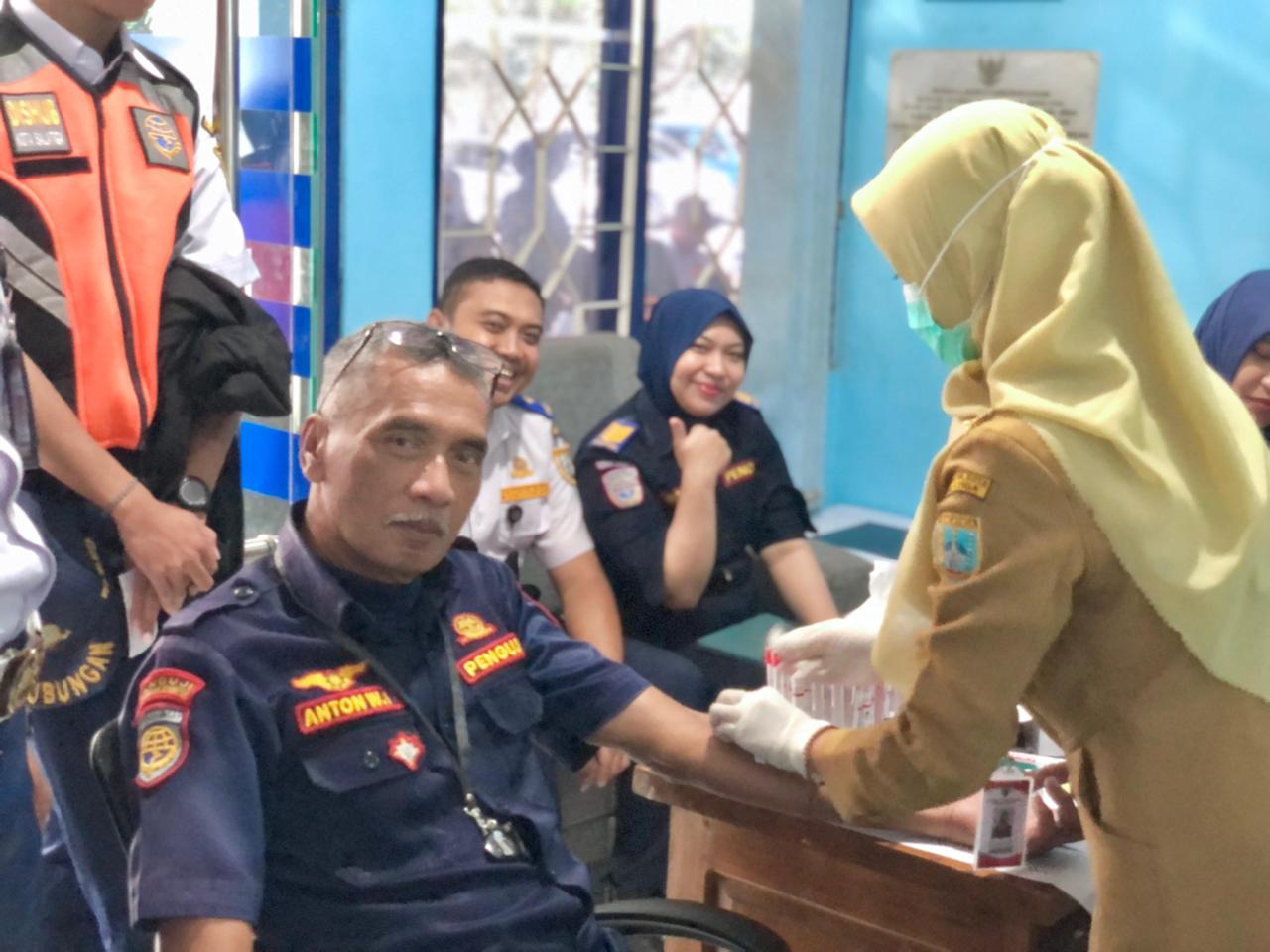 PEMERIKSAAN KESEHATAN PEGAWAI DISHUB SALATIGA