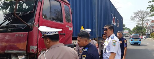 KOORDINASI DAN PEMERIKSANAAN FISIK KENDARAAN LAKA LANTAS DI SIMPANG ABC