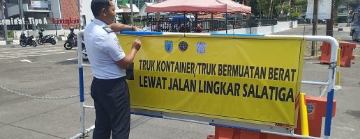 PEMASANGAN RAMBU/MMT TRUCK WAJIB MELALUI JLS